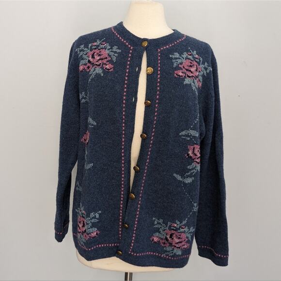 Vintage Woolmark Floral Blue Sweater with Brass Buttons Size 18 / 20 Wool - Picture 1 of 8